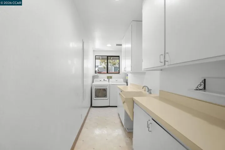 185 Rock Oak Ct, Walnut Creek, California 94598
