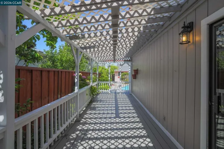 185 Rock Oak Ct, Walnut Creek, California 94598