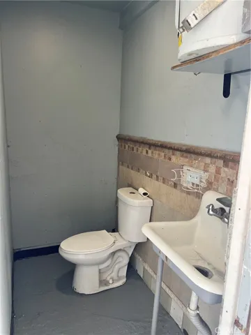 10612 Whittier, Whittier, California 90606