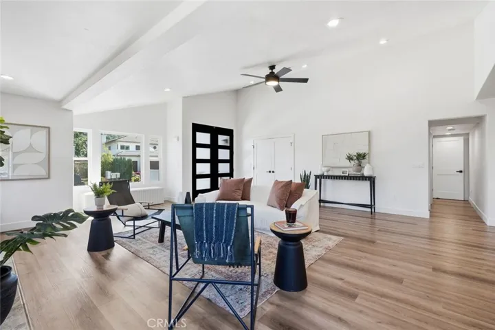 1040 Capistrano Court, San Luis Obispo, California 93405