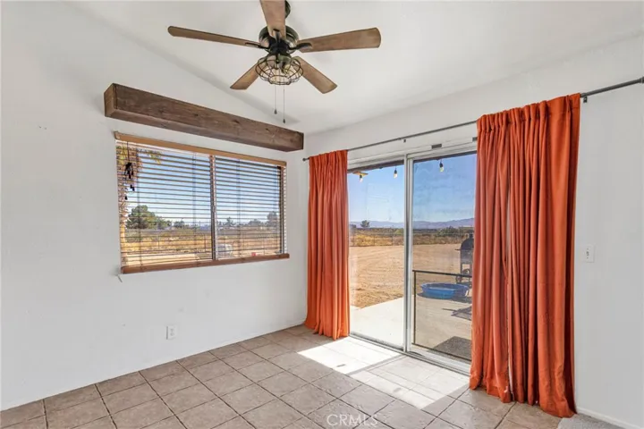 10521 3rd, Hesperia, California 92345