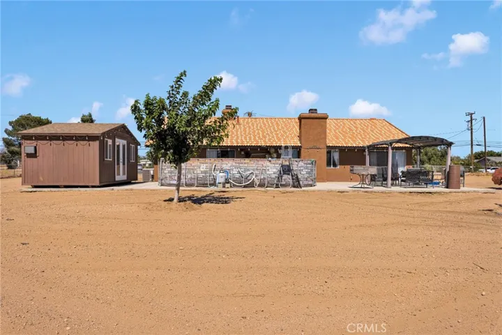 10521 3rd, Hesperia, California 92345