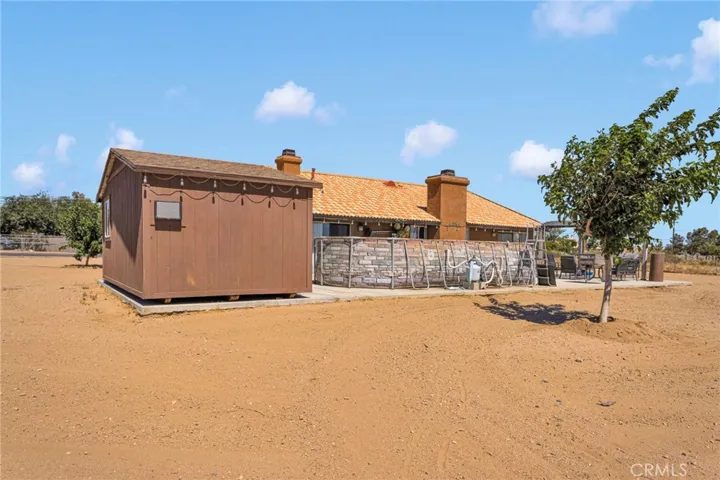 10521 3rd, Hesperia, California 92345