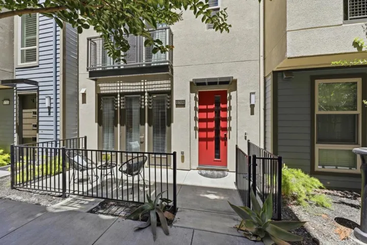 1709 Ironwood Lane, Milpitas, California 95035