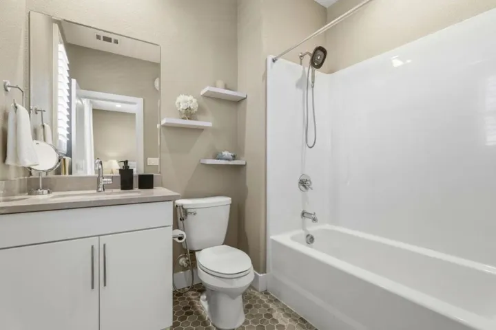 1709 Ironwood Lane, Milpitas, California 95035