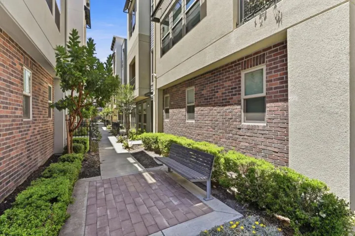 1709 Ironwood Lane, Milpitas, California 95035