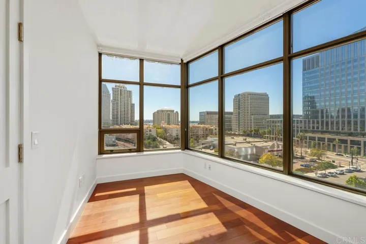 700 W E Street 801, San Diego, California 92101