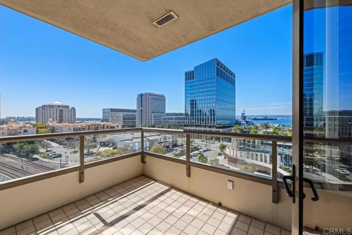 700 W E Street 801, San Diego, California 92101