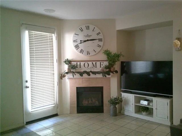 27959 Cactus B, Moreno Valley, California 92555