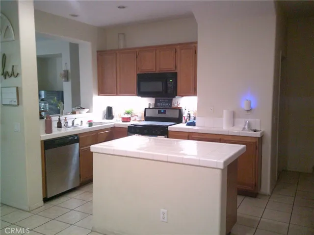 27959 Cactus B, Moreno Valley, California 92555