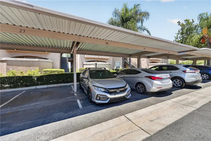 Carport 24