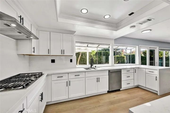 9882 Kings Canyon Drive, Huntington Beach, California 92646