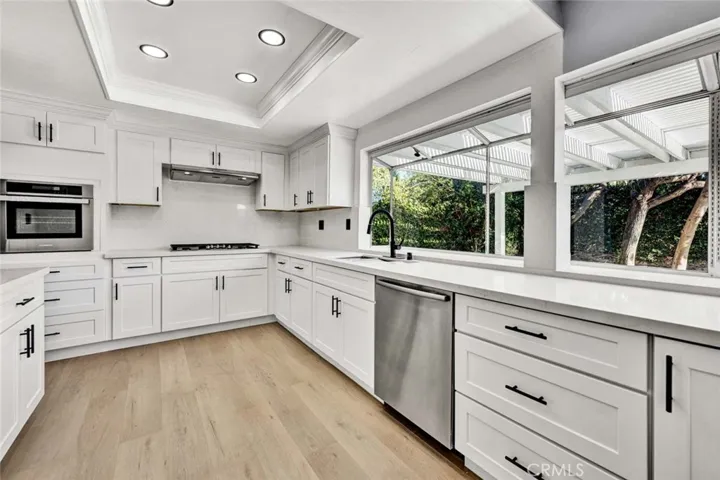 9882 Kings Canyon Drive, Huntington Beach, California 92646
