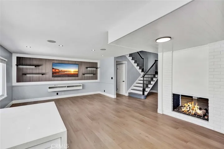 9882 Kings Canyon Drive, Huntington Beach, California 92646
