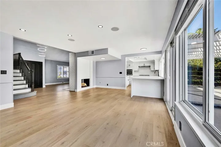 9882 Kings Canyon Drive, Huntington Beach, California 92646