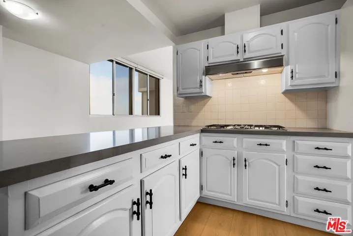 17352 W Sunset Boulevard 606, Pacific Palisades, California 90272