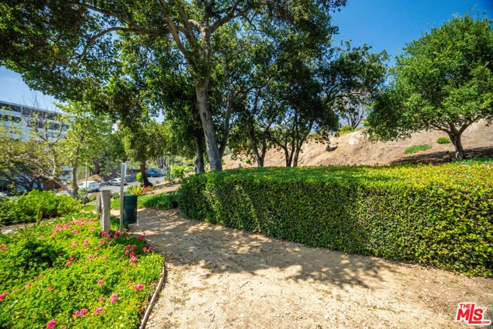 17352 W Sunset Boulevard 606, Pacific Palisades, California 90272