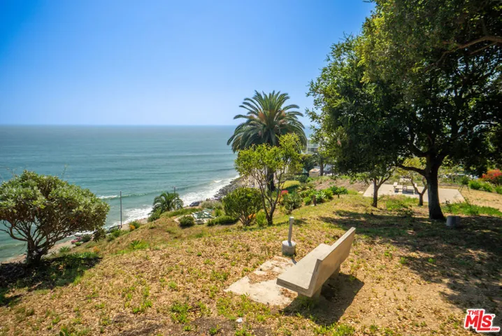 17352 W Sunset Boulevard 606, Pacific Palisades, California 90272