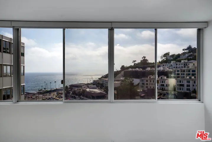 17352 W Sunset Boulevard 606, Pacific Palisades, California 90272