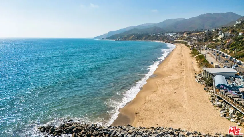 17352 W Sunset Boulevard 606, Pacific Palisades, California 90272
