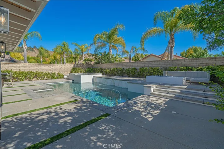 28235 Springvale Lane, Castaic, California 91384
