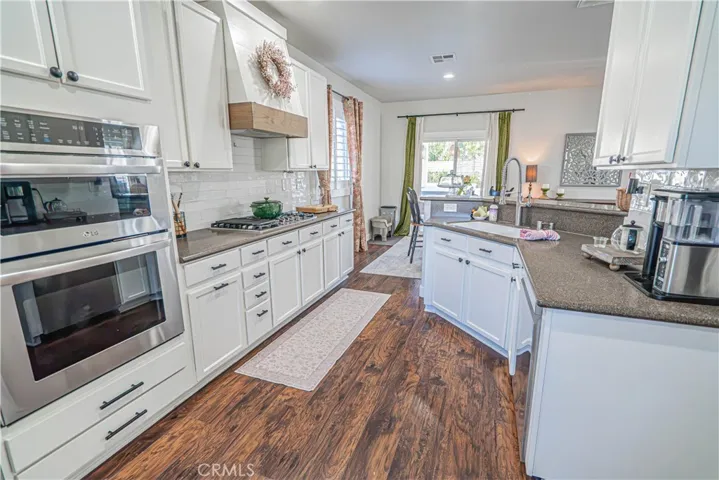 28235 Springvale Lane, Castaic, California 91384