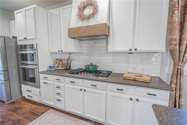 28235 Springvale Lane, Castaic, California 91384