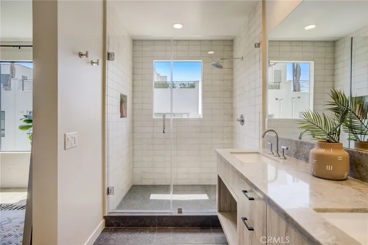 3rd Floor - Primary Bedroom with Ensuite, Dual Vanity + Walk In Shower
