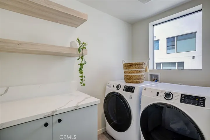 2nd Floor - Laundry Room