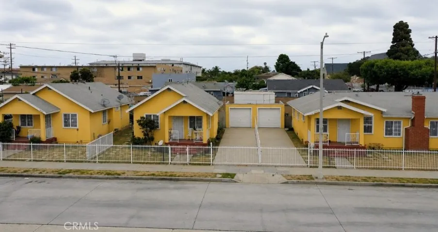 909 W Denni Street, Los Angeles, California 90744