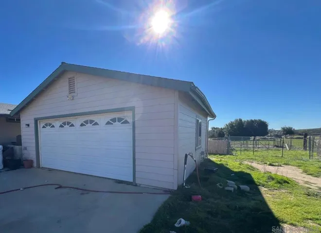 1122 Tierra Del Sol, Boulevard, California 91905