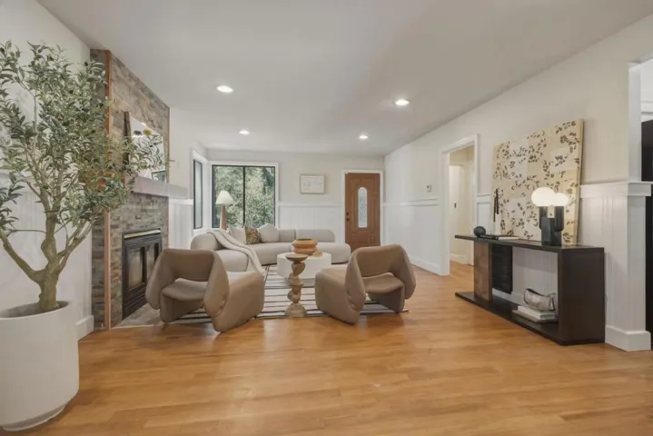 18143 Gloria Court, Los Gatos, California 95033