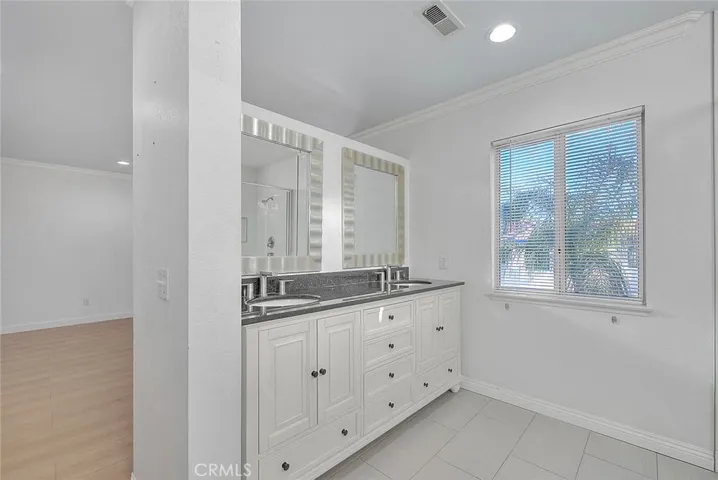 30279 Silver Ridge Court, Temecula, California 92591