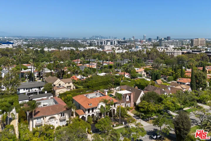 520 N Palm Drive, Beverly Hills, California 90210