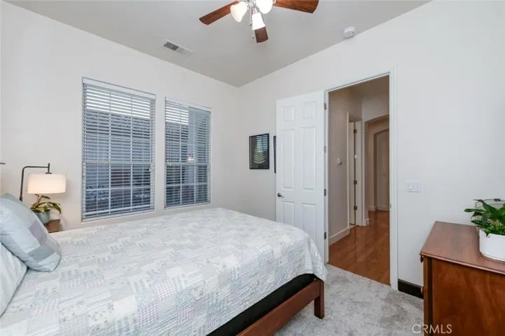 73 W Houston, Clovis, California 93611