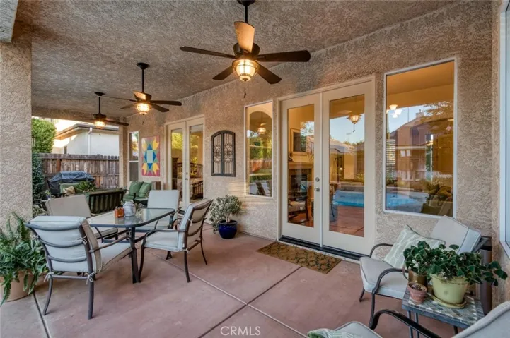 73 W Houston, Clovis, California 93611