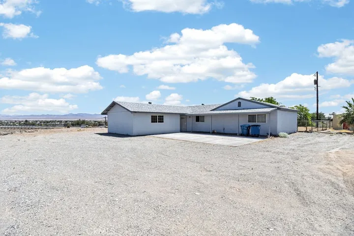 1524 4th St, Needles, California 92363