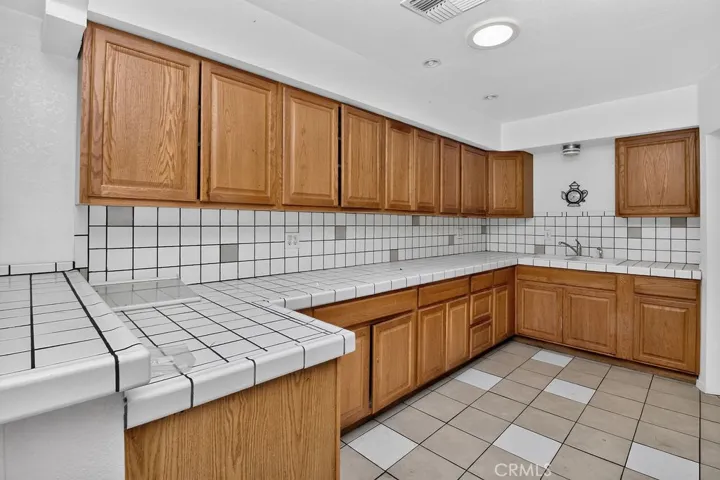 1524 4th St, Needles, California 92363