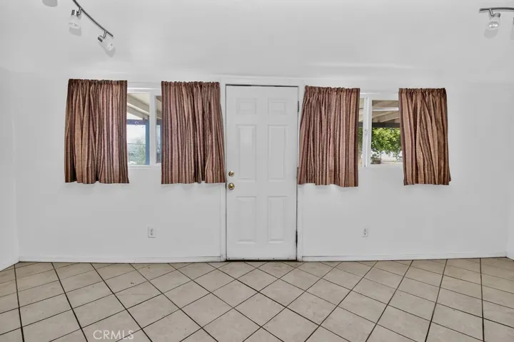 1524 4th St, Needles, California 92363