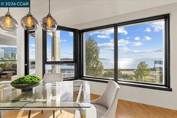 6363 Christie Ave 406, Emeryville, California 94608