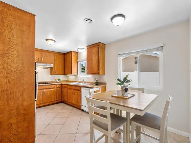 364 E Moss, Chula Vista, California 91911