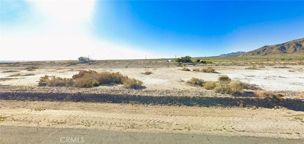 125 Honolulu Lane, Thermal, California 92274