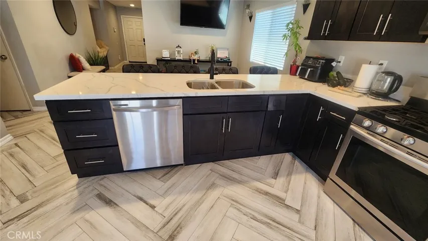 12057 Goldoak Court, Victorville, California 92392