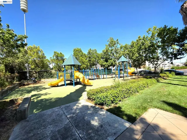 831 Heavenly Pl, Milpitas, California 95035