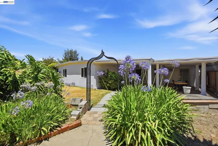 42881 Applewood St, Fremont, California 94538