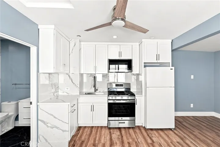 14063 Herron Street, Sylmar, California 91342