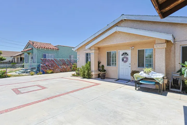 9307 Bandera, Los Angeles, California 90002
