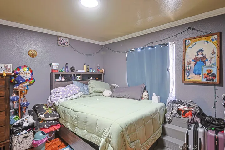 9307 Bandera, Los Angeles, California 90002