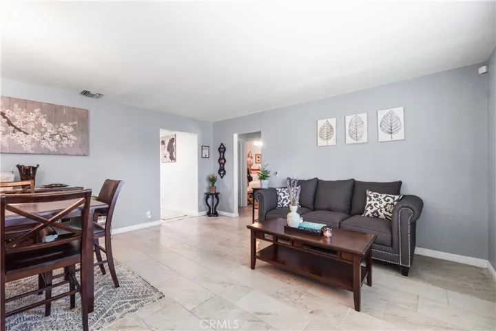 10428 Birchdale Avenue, Downey, California 90241 — photo 5