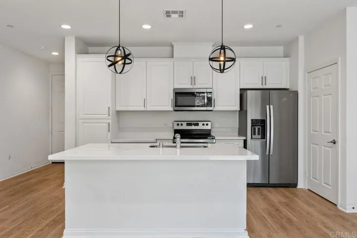 3171 Linwood St, Vista, California 92081